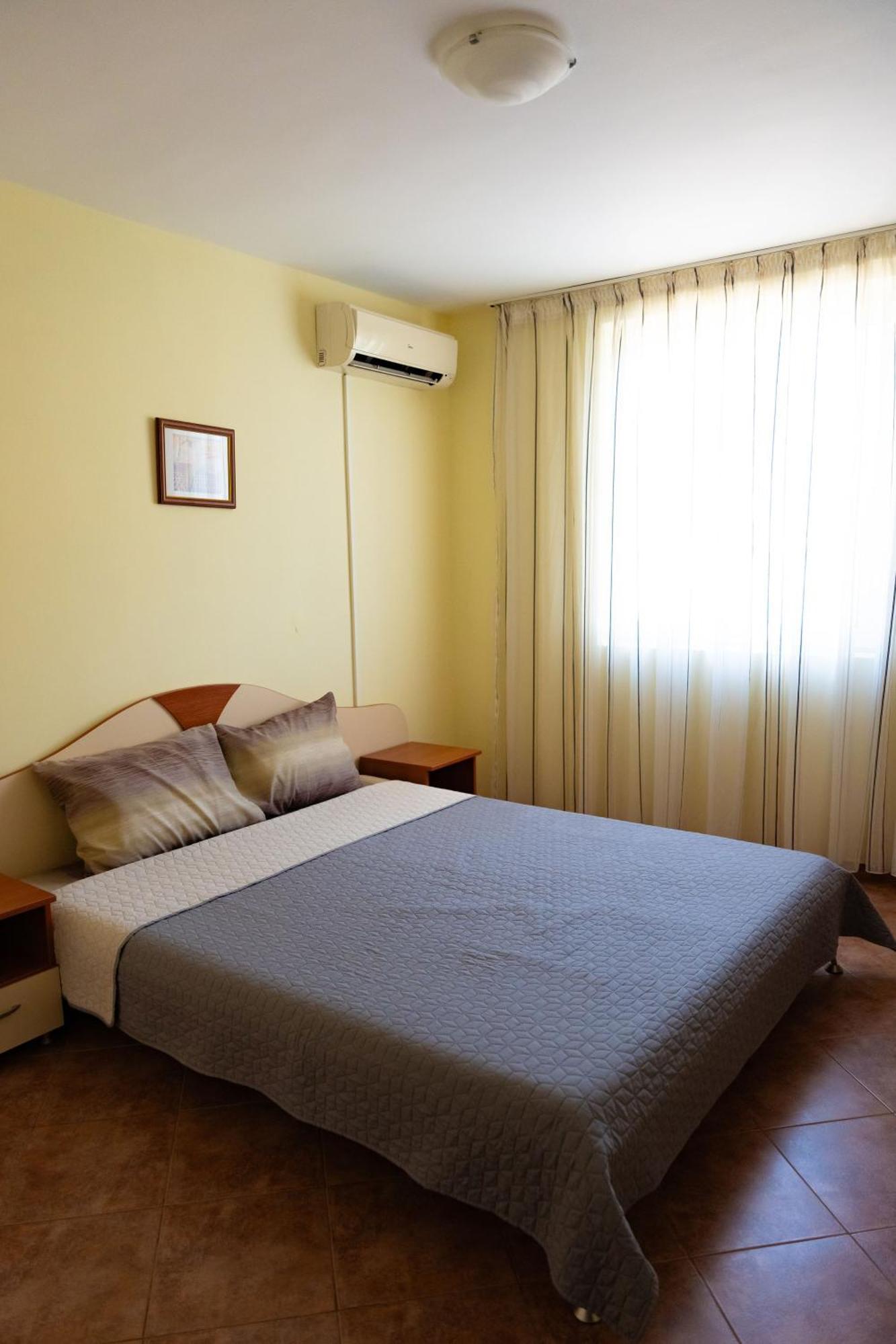 Zlatna Ribka Hotel Chernomorets Exterior photo