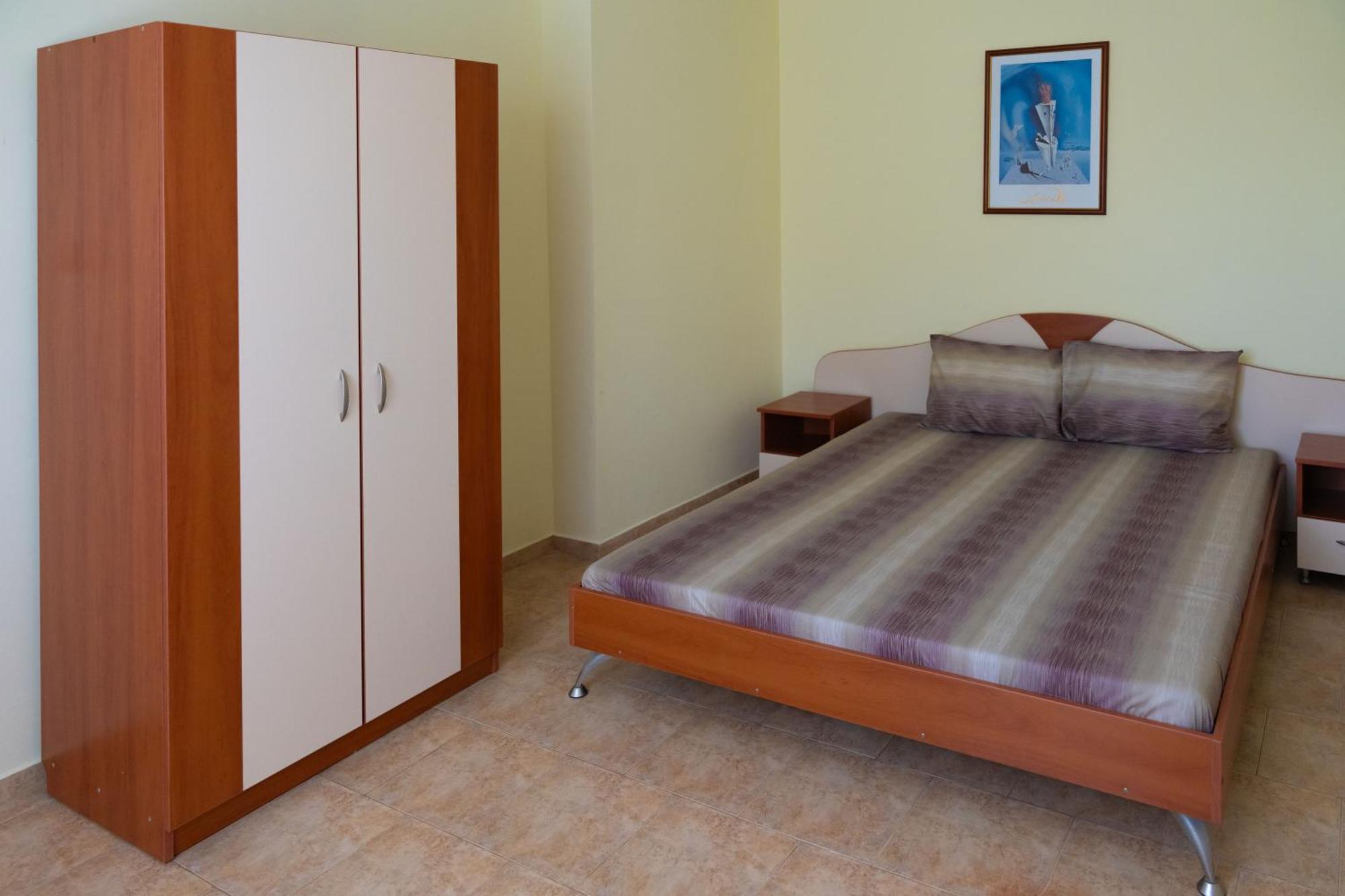 Zlatna Ribka Hotel Chernomorets Exterior photo